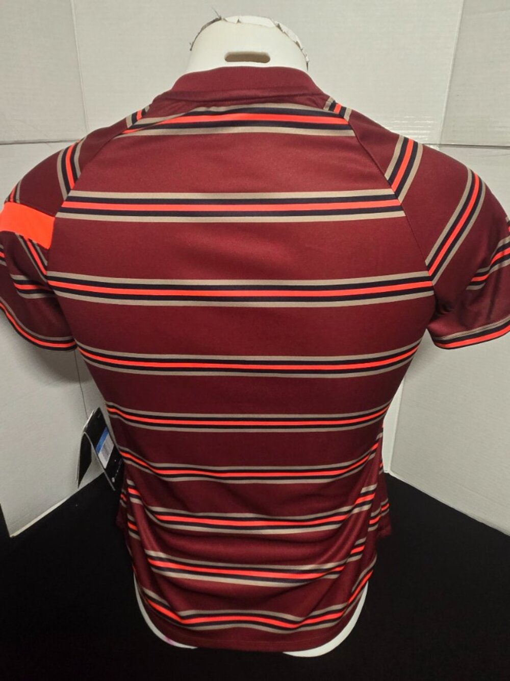 Nike Liverpool FC Women's Dri-FIT Pre-Match Jersey NWT Medium ⚽🔥 - Picture 8 of 9